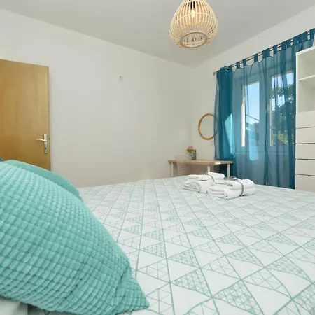 Kima Apartmans アパート