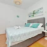 Kima Apartmans דירה *