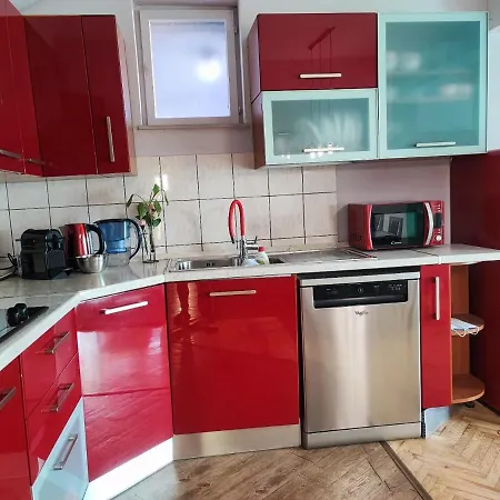 Kima Apartmans * زادار