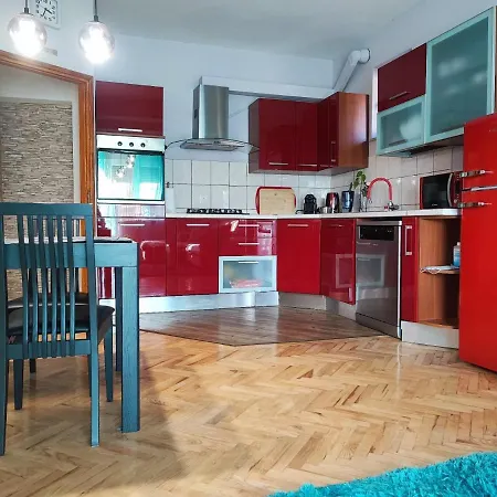 Kimano Apartmans *